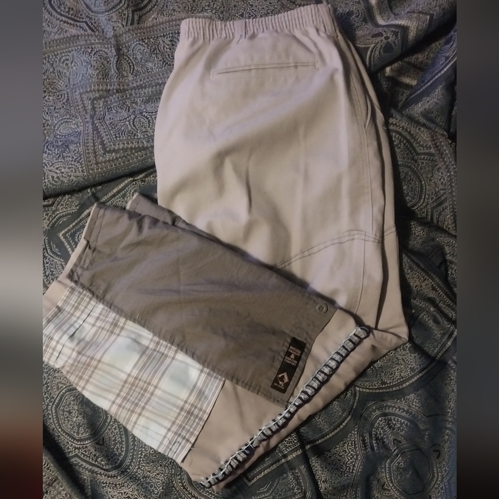 Upcycled pants - Picture 2 of 4